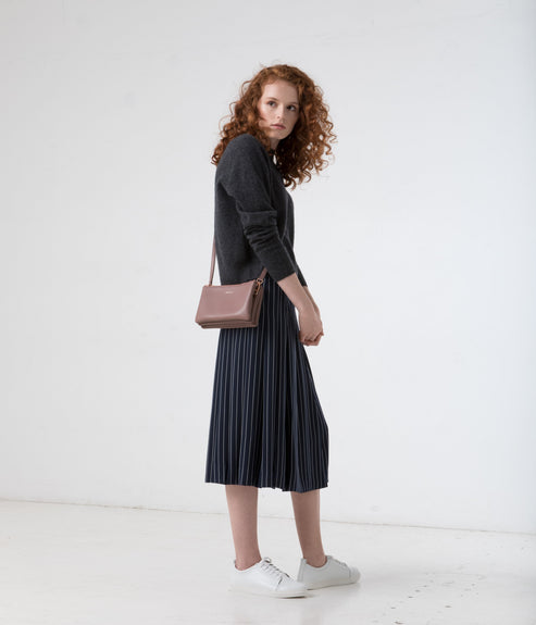 variant:: mahoga -- triplet loom mahoga