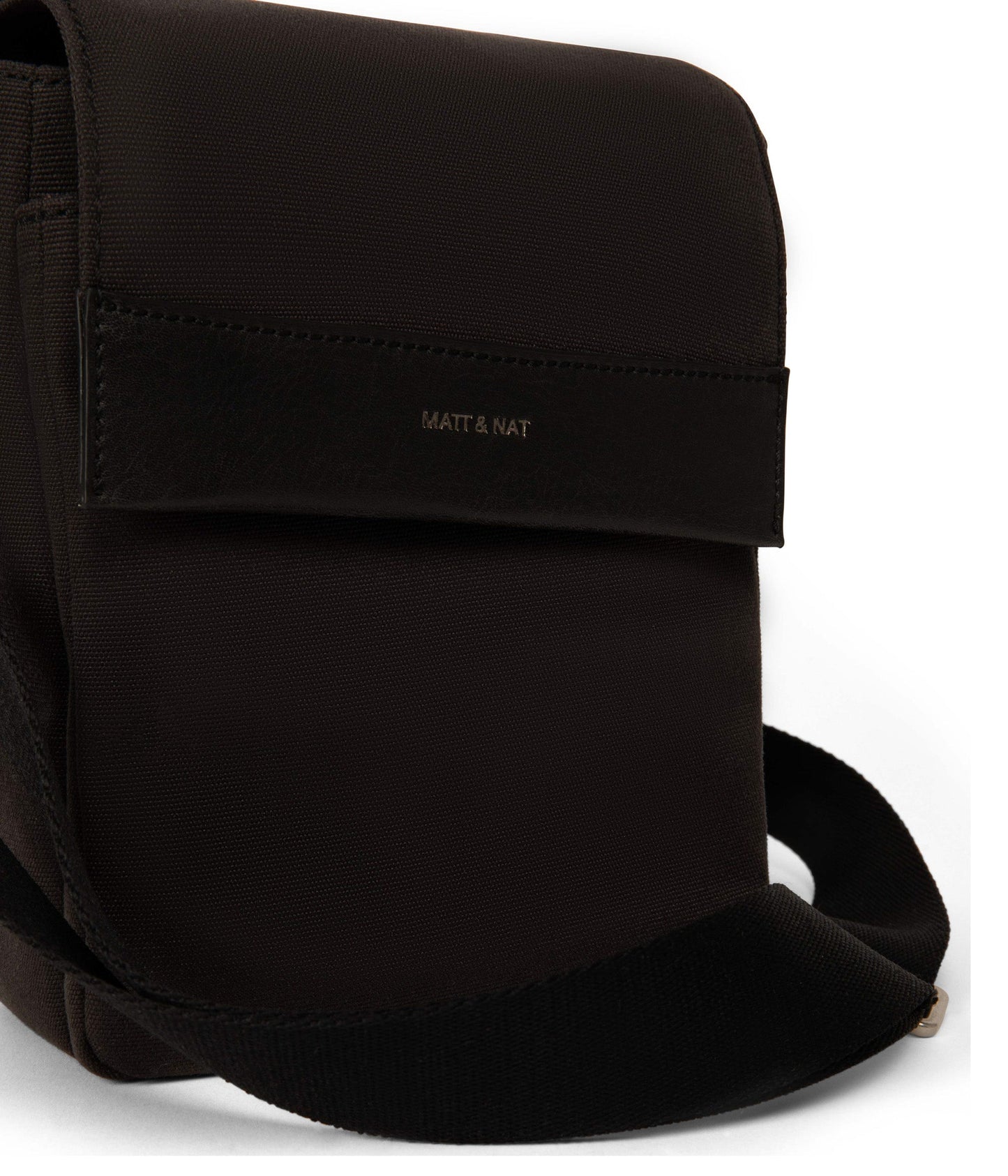 EGON Vegan Messenger Bag - Canvas | Color: Black - variant::black