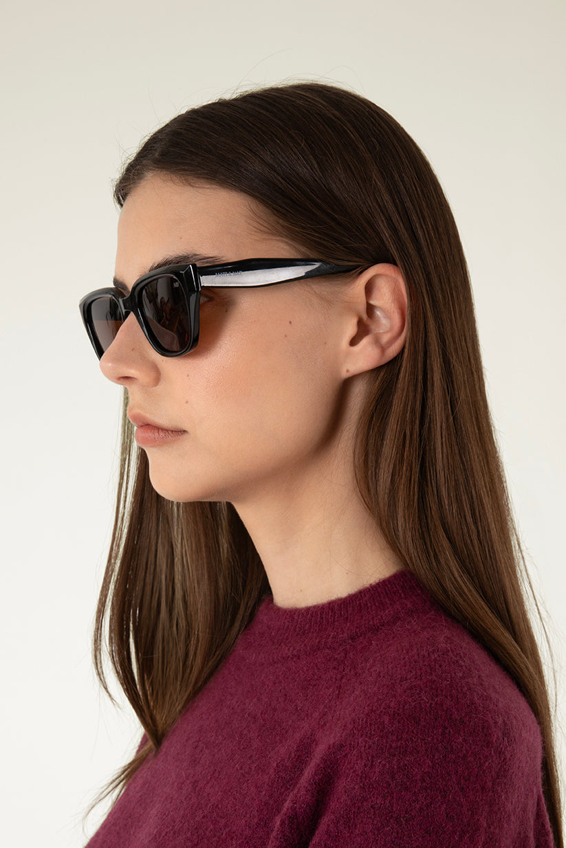 Asuna Sunglasses | Color: Black - variant::black