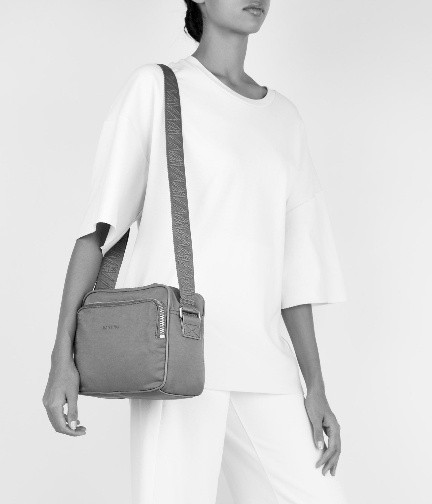 variant:: grey -- peil oam grey