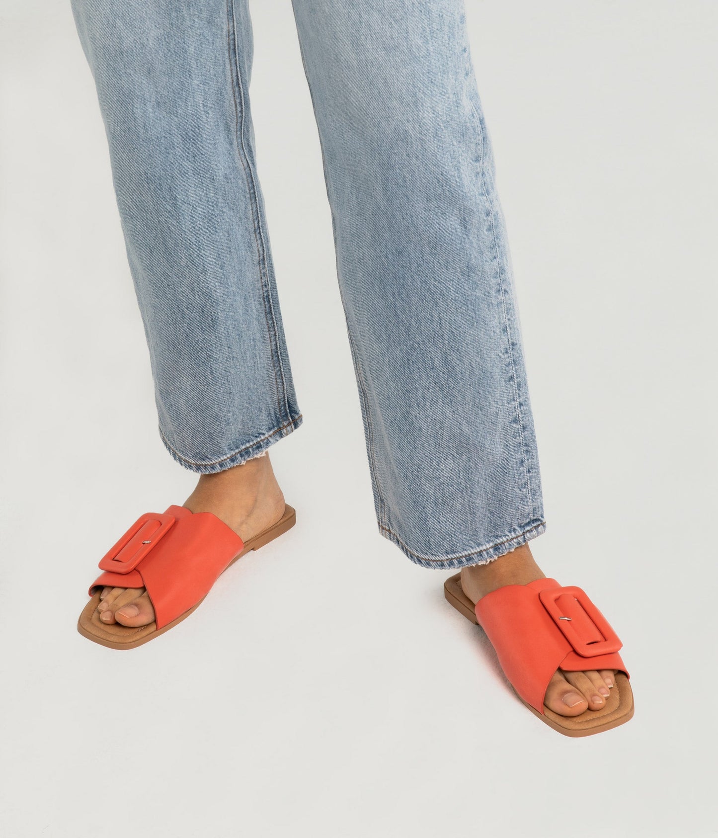 CYNDIE Women's Vegan Flat Sandals | Color: Red - variant::fleur