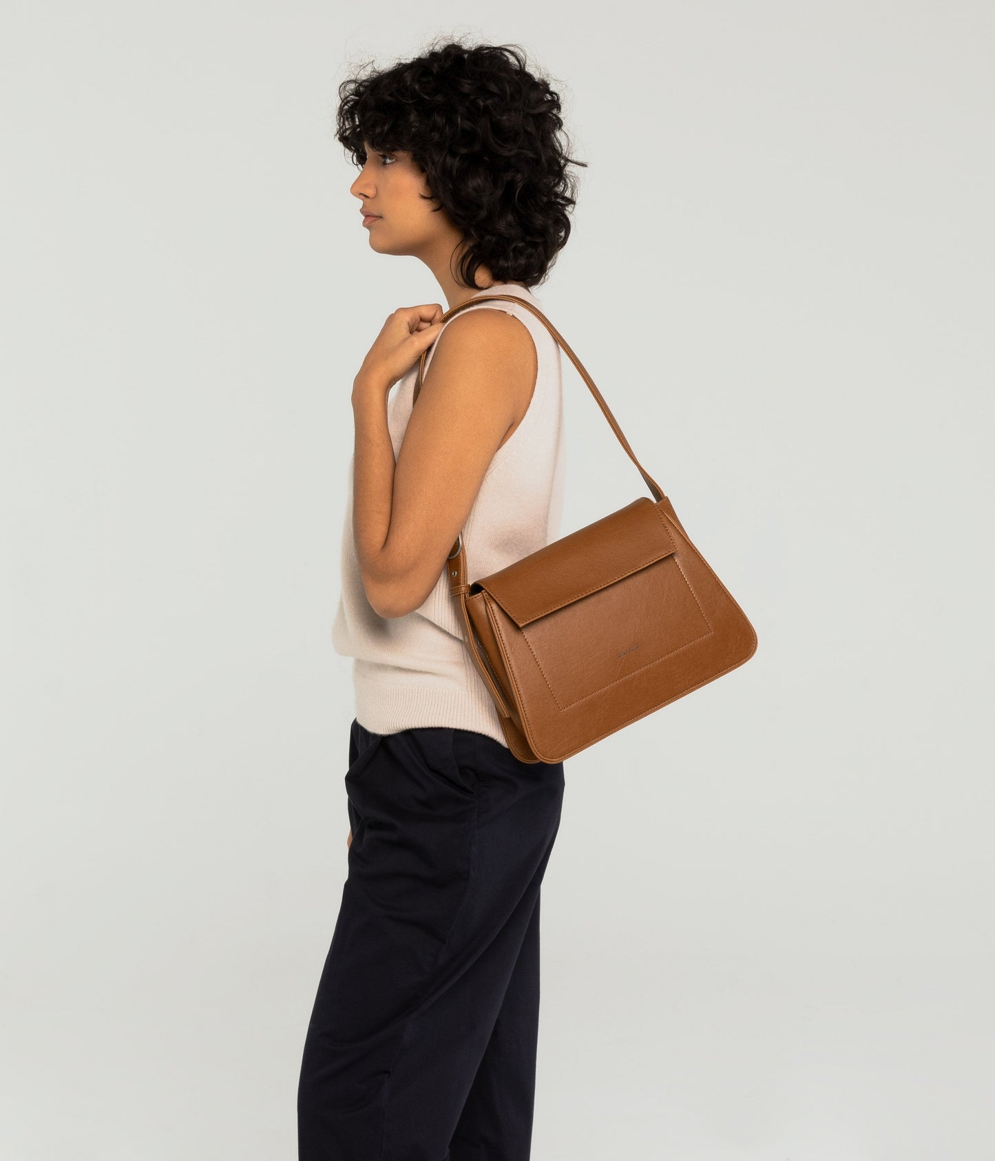 LEIA Vegan Shoulder Bag - Vintage | Color: Beige - variant::seed