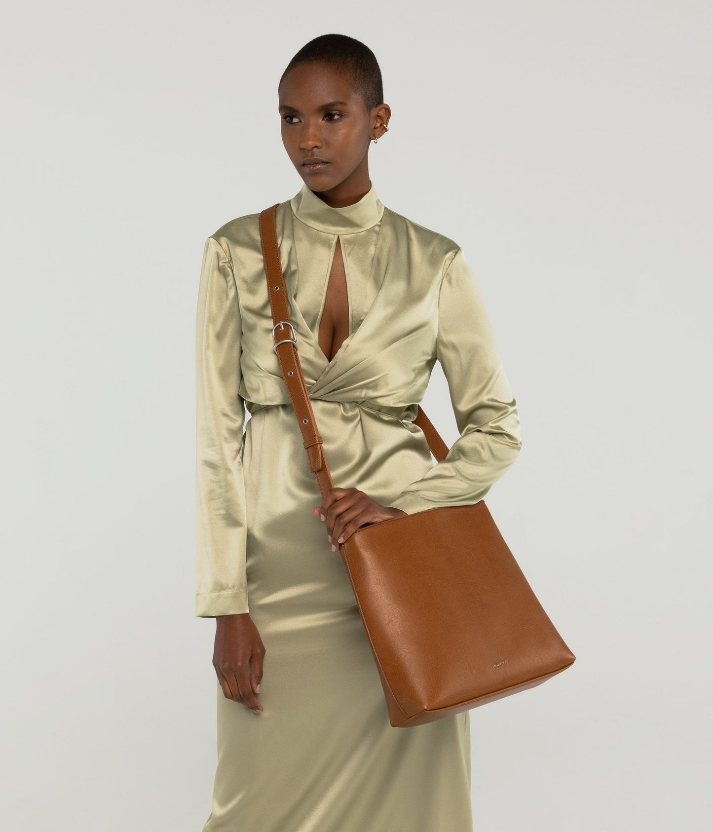 MINTYSM Small Vegan Messenger Bag - Vintage | Color: Brown - variant::chili