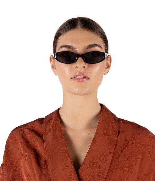 CAMELLO Classic Sunglasses | Color: Black - variant::black