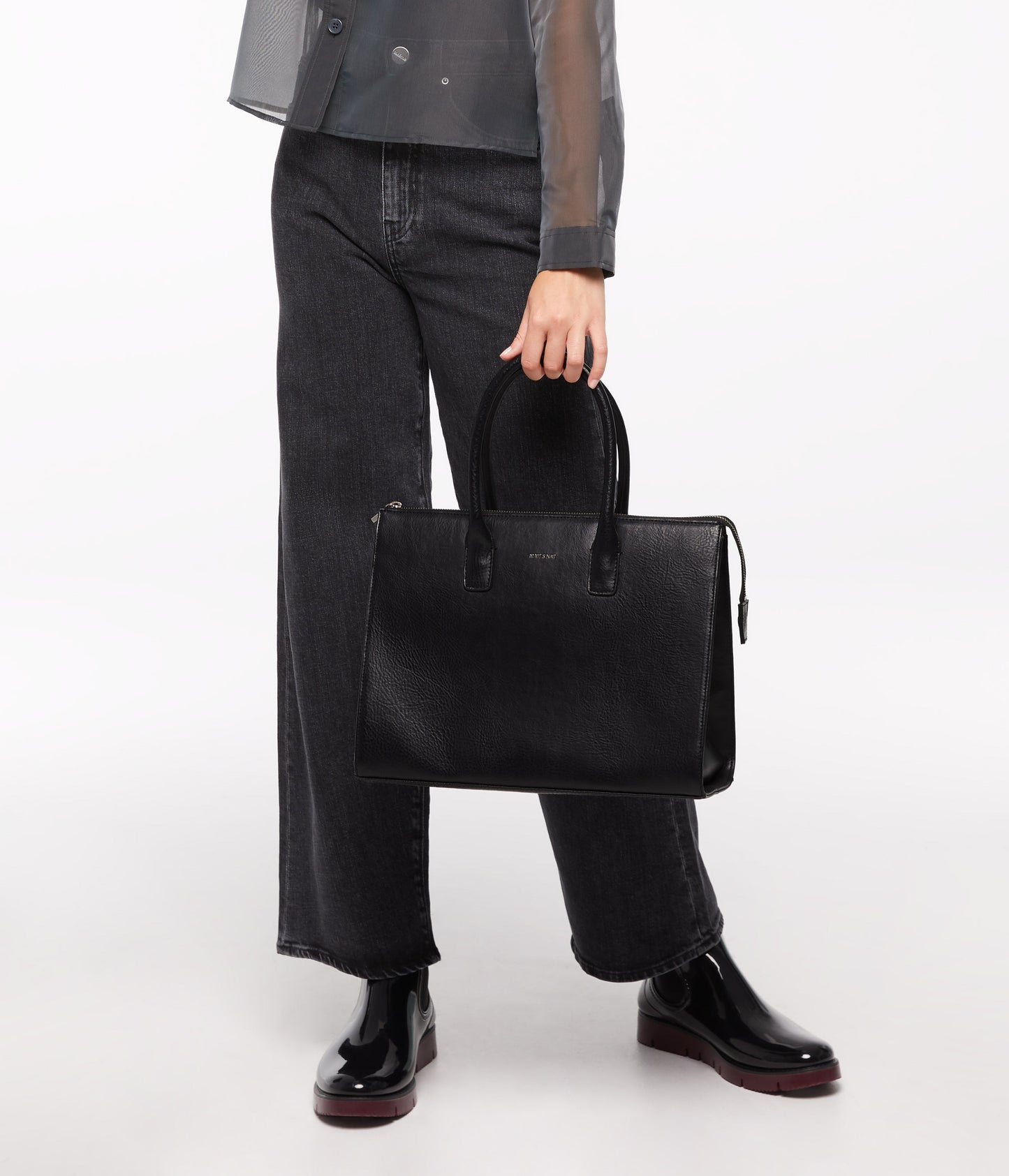 variant::black -- aspen dwell black