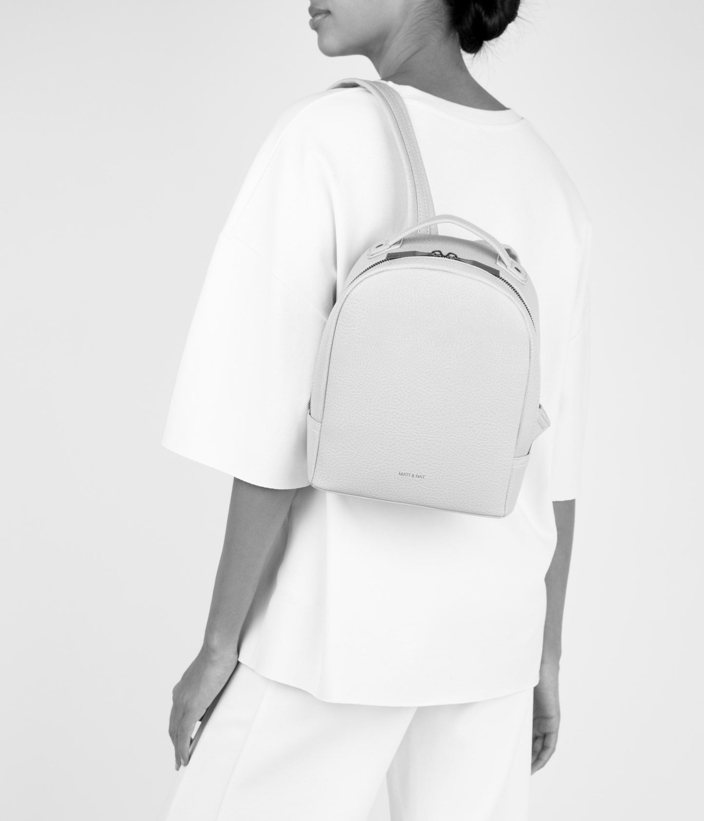 variant:: red -- olly dwell red