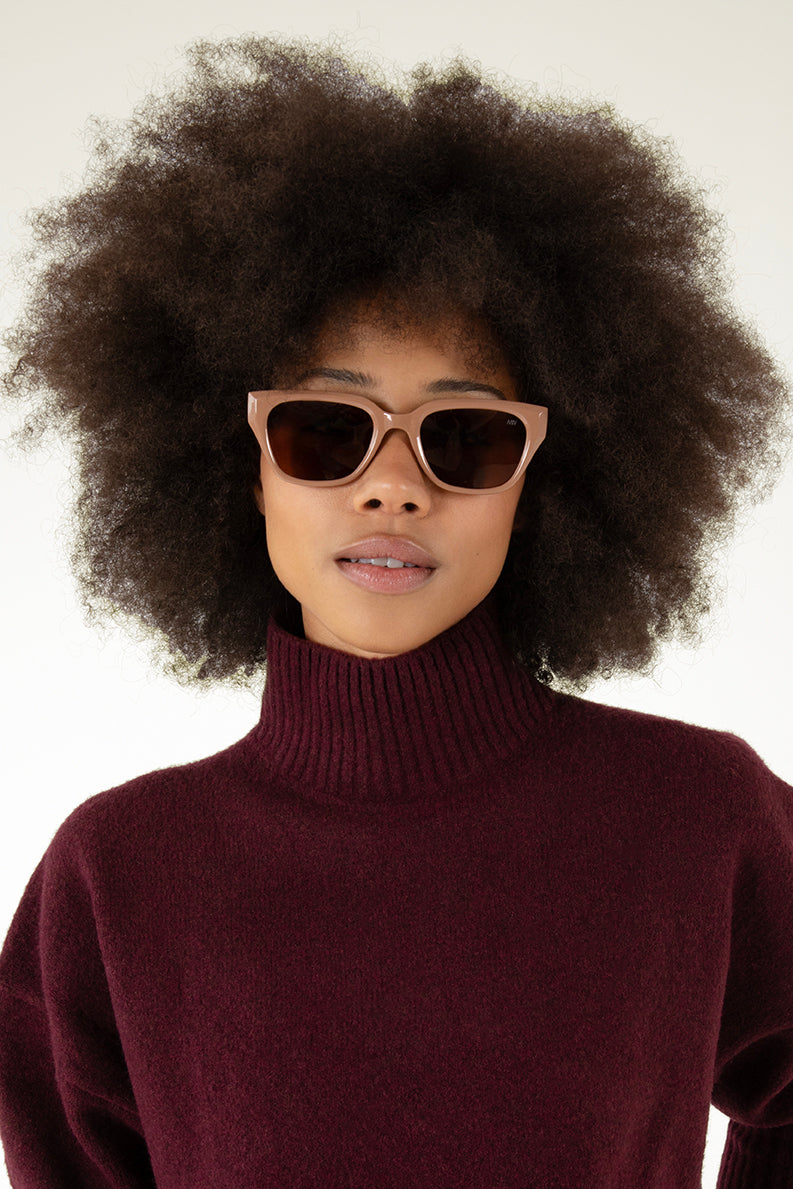 Asuna Classic Sunglasses | Color: Brown - variant::brown