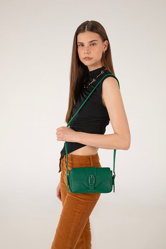 ISABELLE SM Vegan Crossbody Bag – Grain | Color: Coal - variant::coal