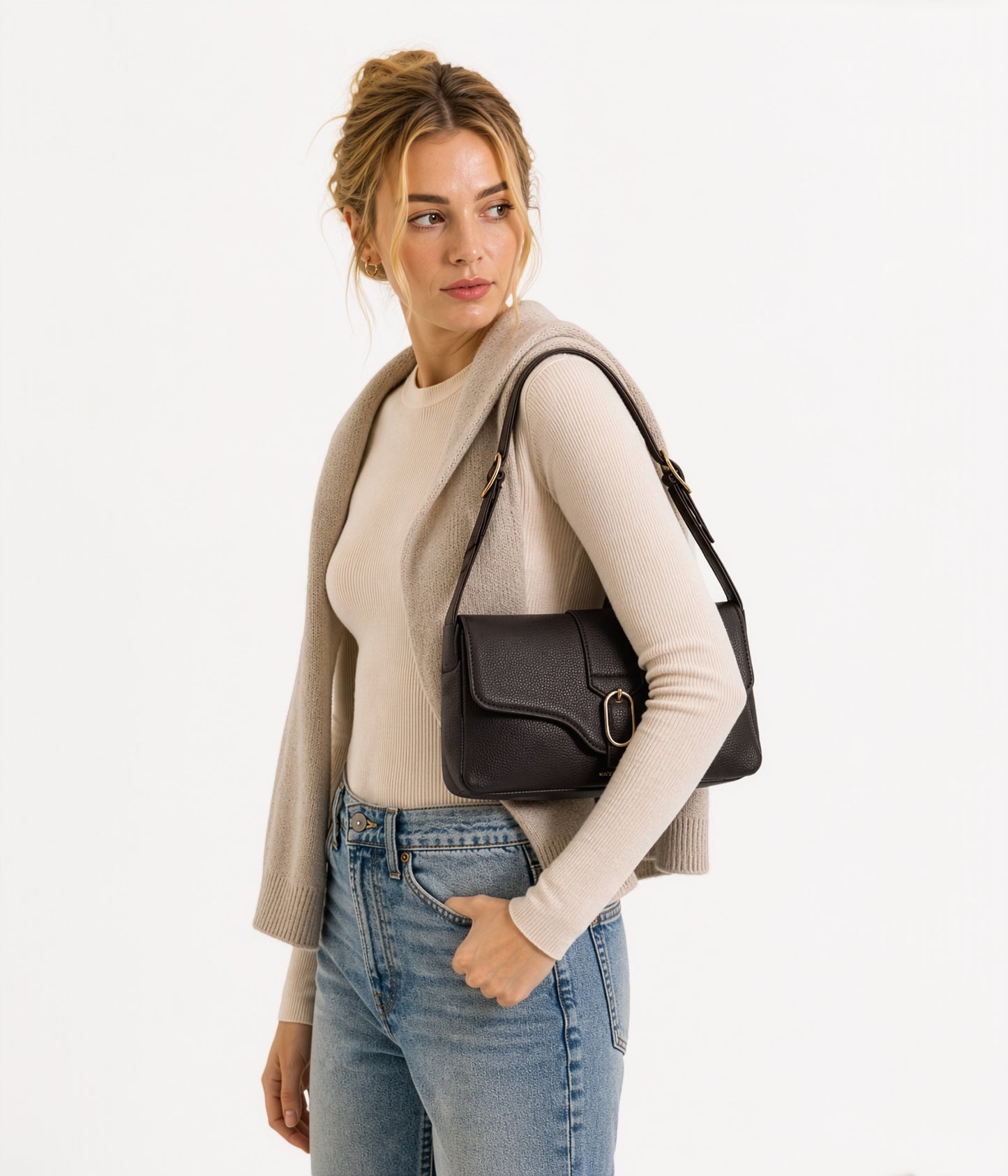 ISABELLE Vegan Shoulder Bag – Grain | Color: Fudge - variant::fudge