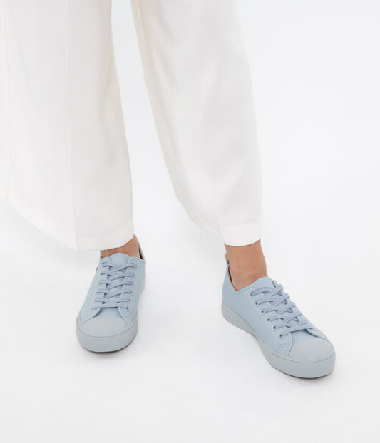 HAZEL Women's Vegan Sneakers | variant::Color: Blue - variant::dusk