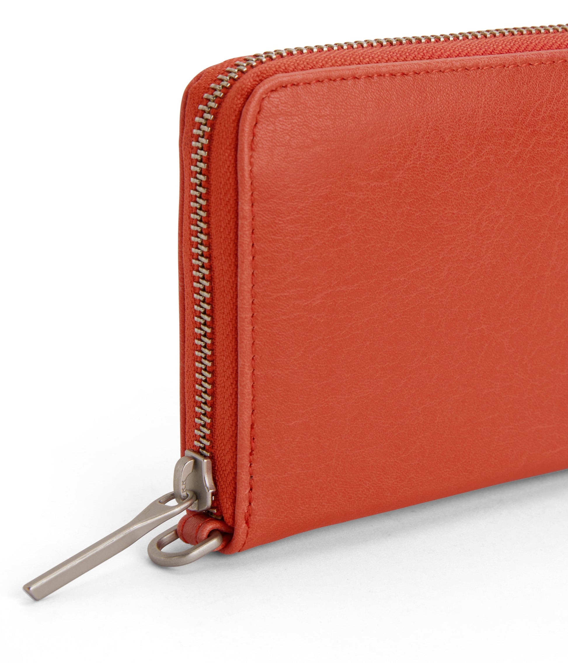 ELM Vegan Continental Wallet - Vintage | Color: Red - variant::cardinal