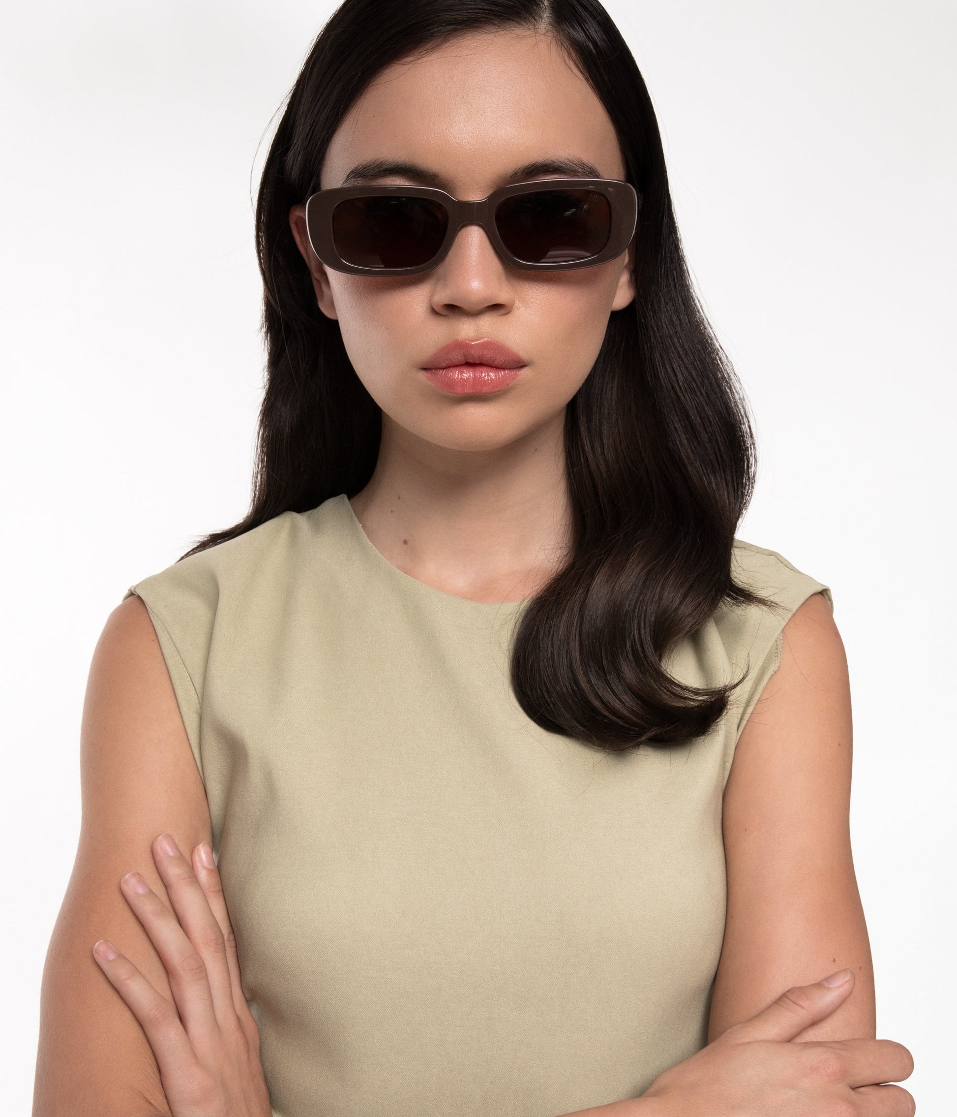 Miller Pushed Rectangle Sunglasses: Women's Accessories | Sunglasses &  Eyewear | Tory Burch UK