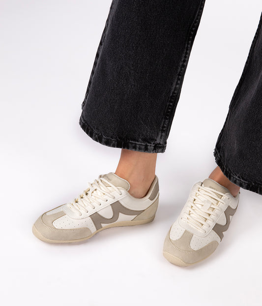 SAKURA Women's Vegan Sneakers | Color: White - variant::white