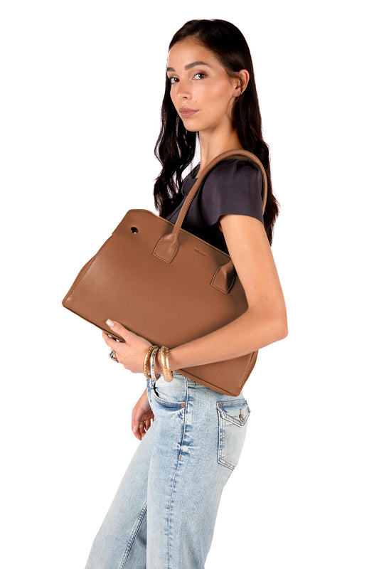 DILA Vegan Tote Bag – Forum | Color: Black - variant::black