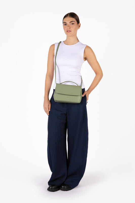 JODI Vegan Crossbody Bag – Forum | Color: Rum - variant::rum