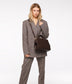 variant::black -- gloria sm dwell black